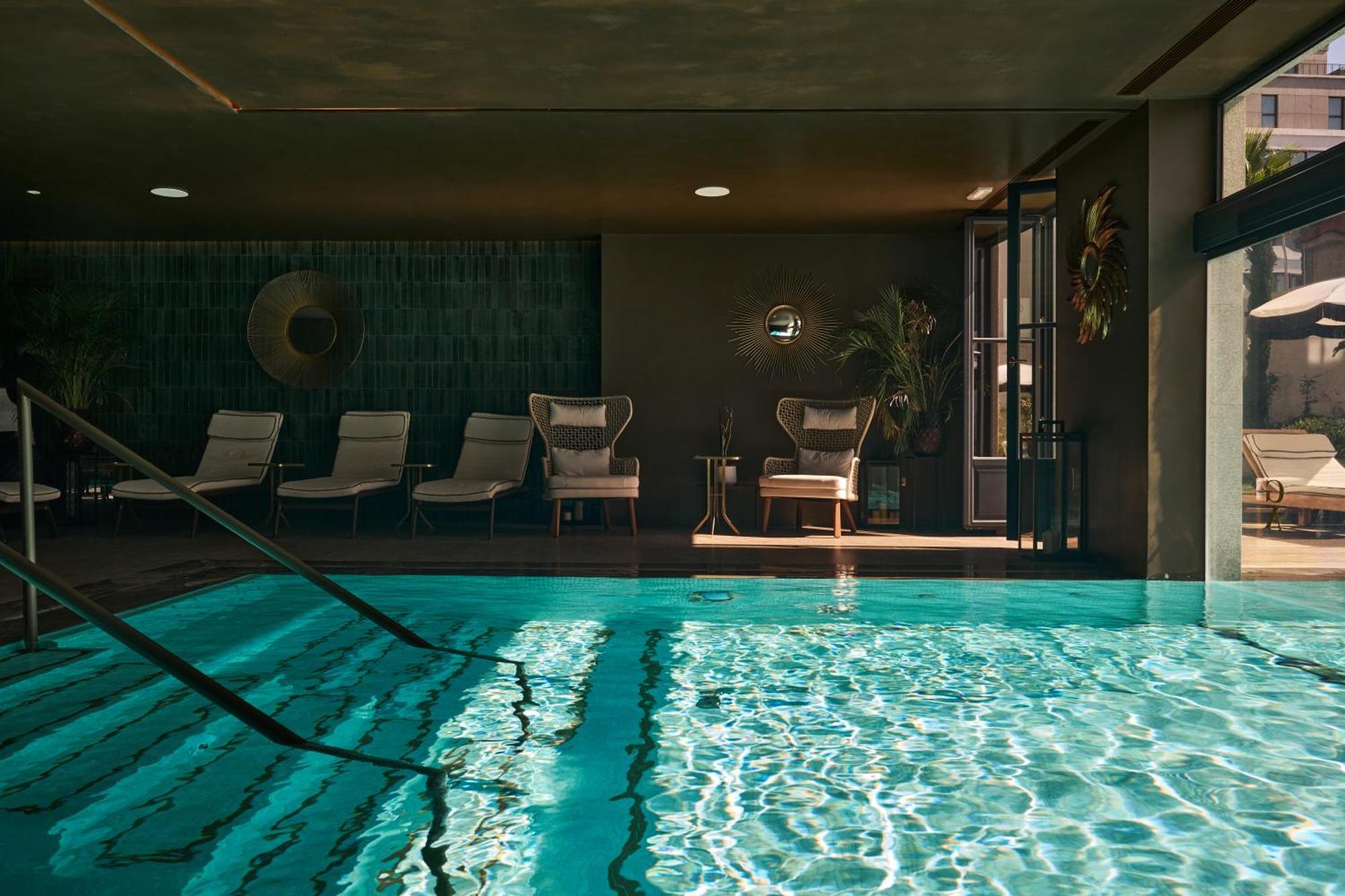 Ga Palace Hotel & Spa, A Xixth-Century Villa OOporto Exterior foto The spa at The Ivy Collection